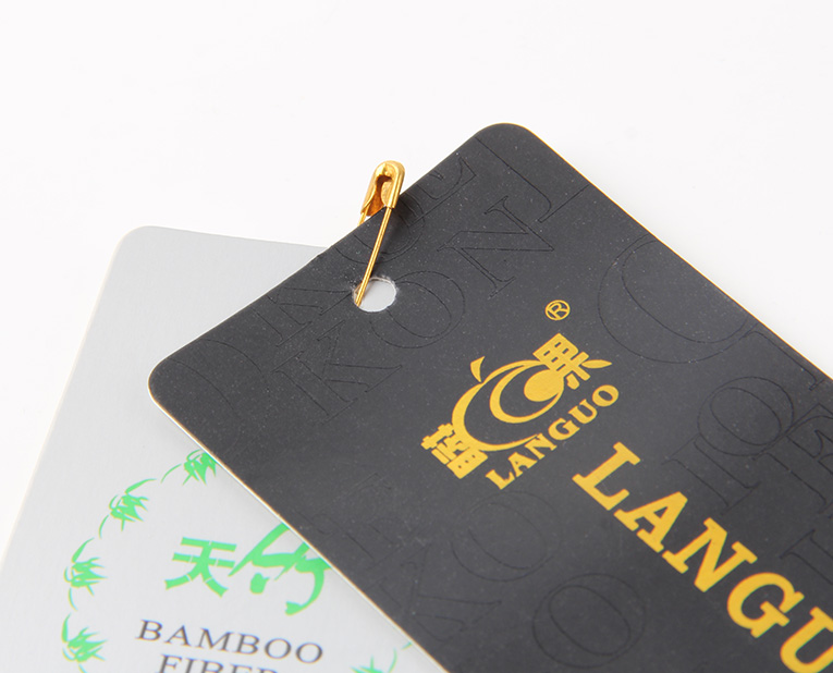 廣州吊牌定做為何這么喜歡整體增減壓來(lái)調(diào)整燙金壓力？
